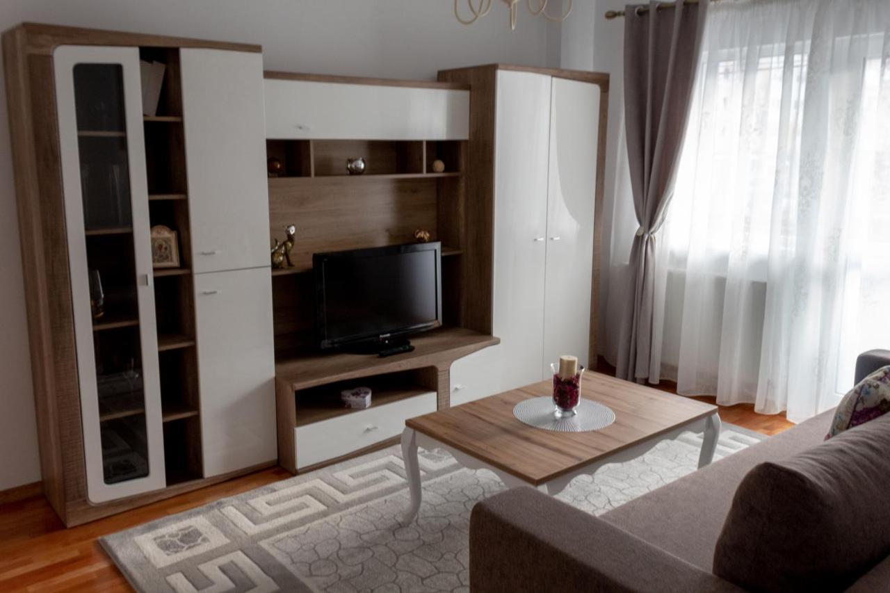 Butterfly Apartment Sibiu Exterior foto