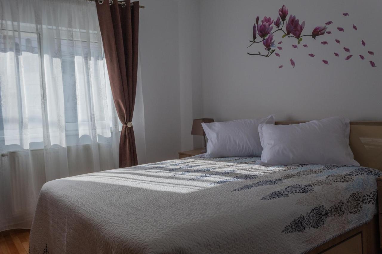 Butterfly Apartment Sibiu Exterior foto