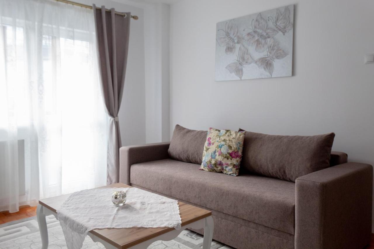 Butterfly Apartment Sibiu Exterior foto